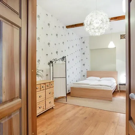 Luxury Bernardinu Butas